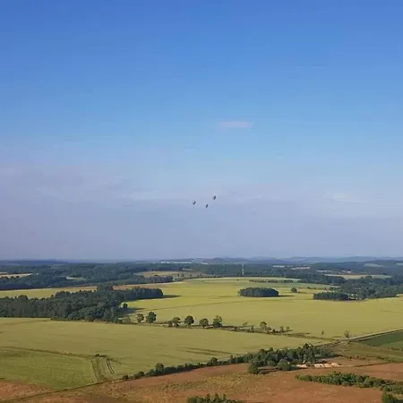 Grudza83 Bikepoint Farm stay Mirsk