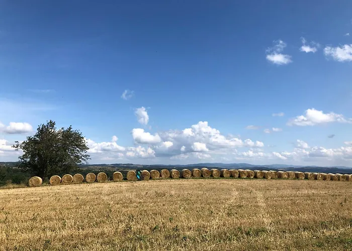 Grudza83 Bikepoint مزرعة للإقامة